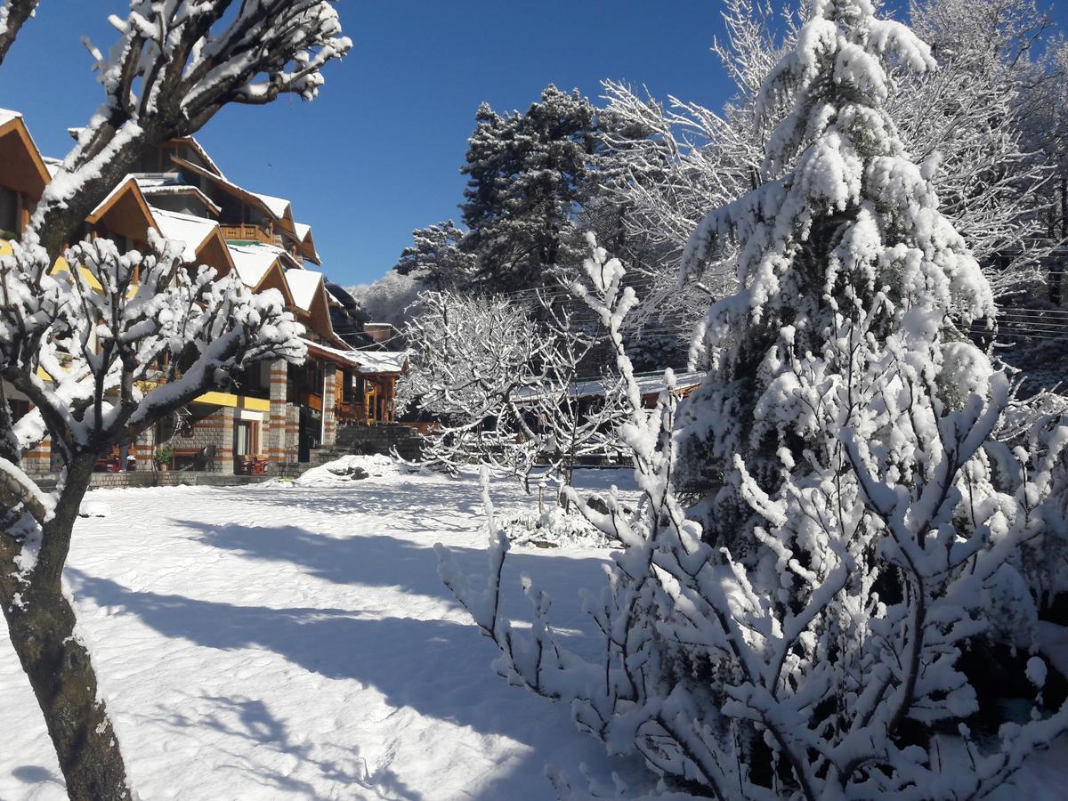 Johnson Lodge & Spa Manāli Zewnętrze zdjęcie